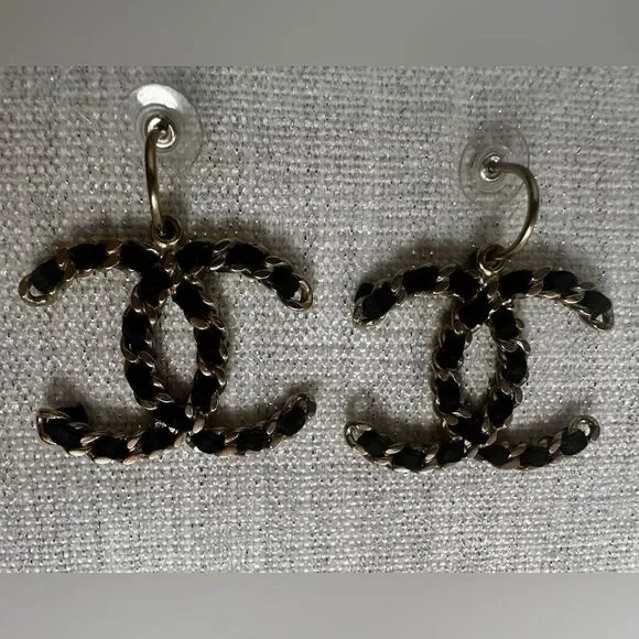 Chanel Vintage Black Gold Chain Dangle Jumbo Earrings Rare Limited Edition - Picture 8 of 14